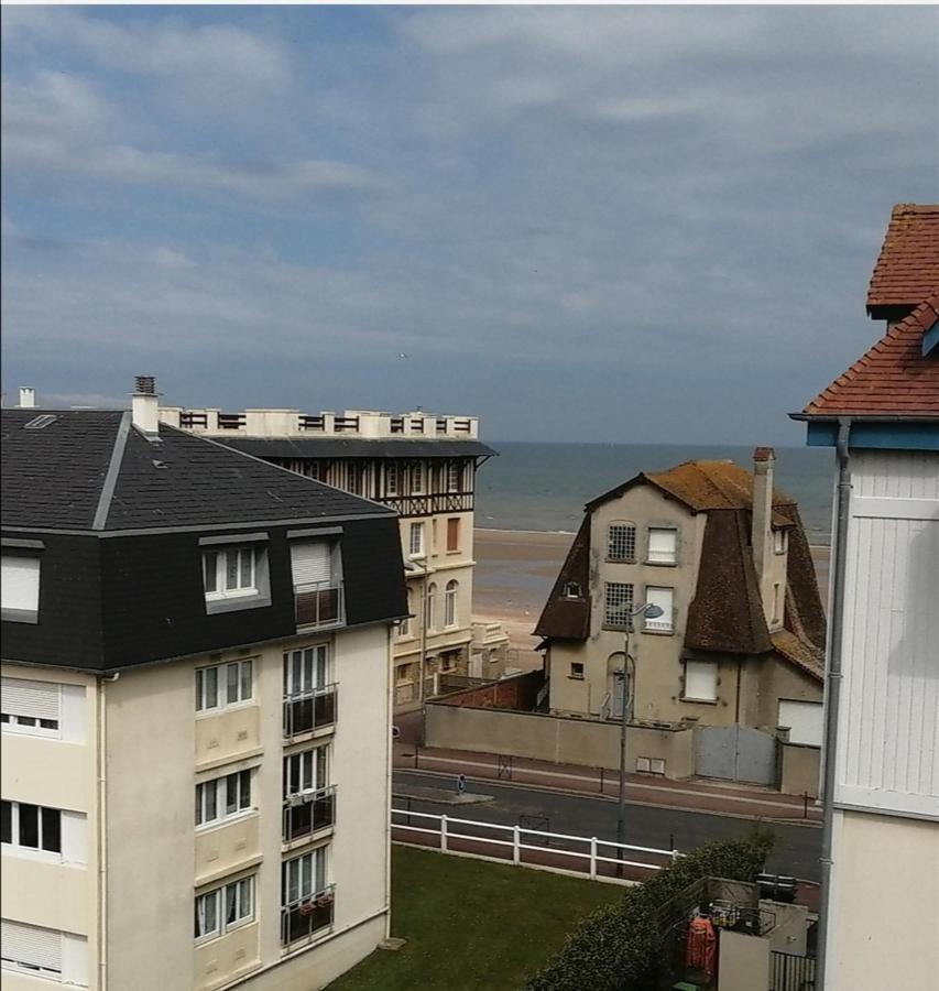 Appartement A 50 M De La Plage Avec Wifi Et Netflix Villers-sur-Mer Eksteriør billede
