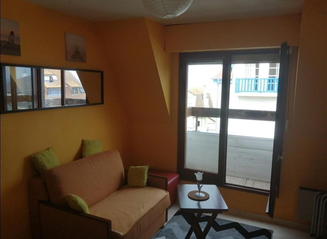 Appartement A 50 M De La Plage Avec Wifi Et Netflix Villers-sur-Mer Eksteriør billede